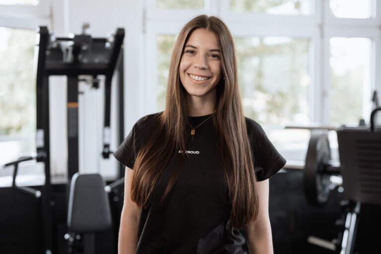 Anja - BE PROUD FITNESS - Marketing & Social Media Management